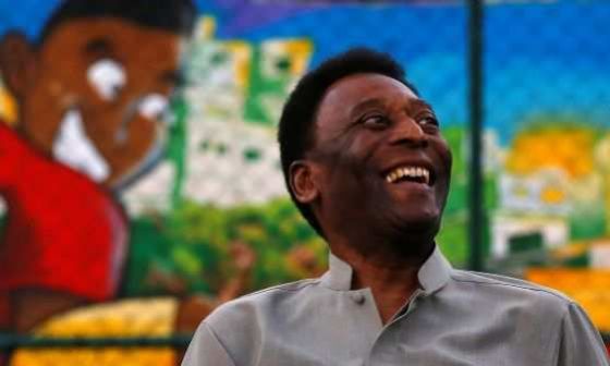 está feliz