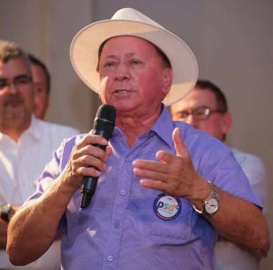  votos v
