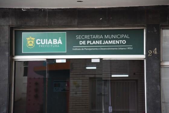 informa