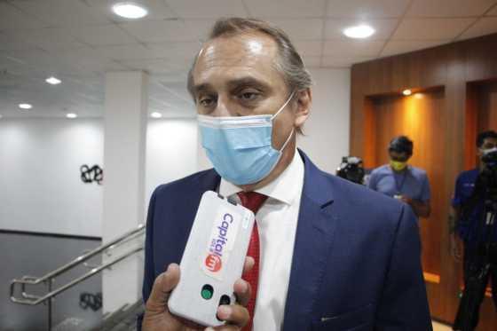 apoie a 
