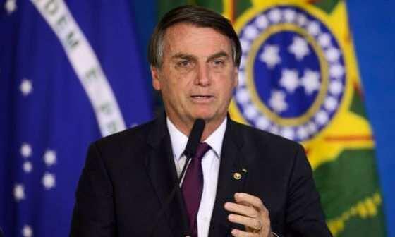 com o objetivo 