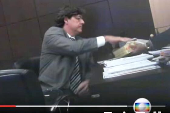  recebido propina
