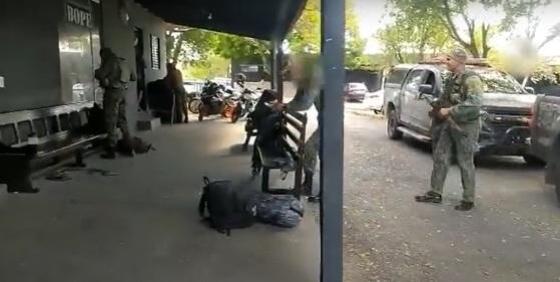 os criminosos