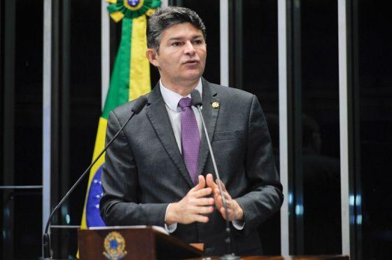 por Mato G