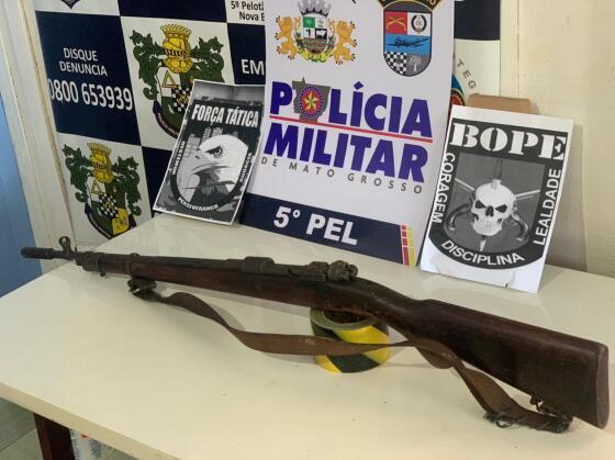um fuzil 