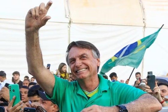 7adecd45d254252ddcfebeee81df792c.jpg