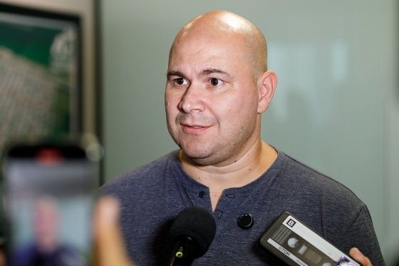 Abilio afirma que contenção de gastos continua mesmo sem decreto